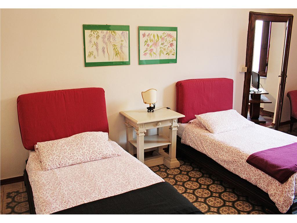 Borgo Largo 51 Bed and Breakfast Pisa Rum bild